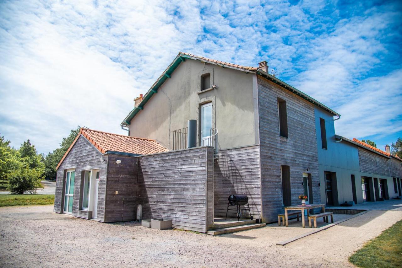 Gite Martin Pecheur Au Coeur De La Nature Moncoutant Buitenkant foto